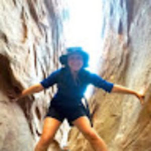 Meet your Posher, Ella